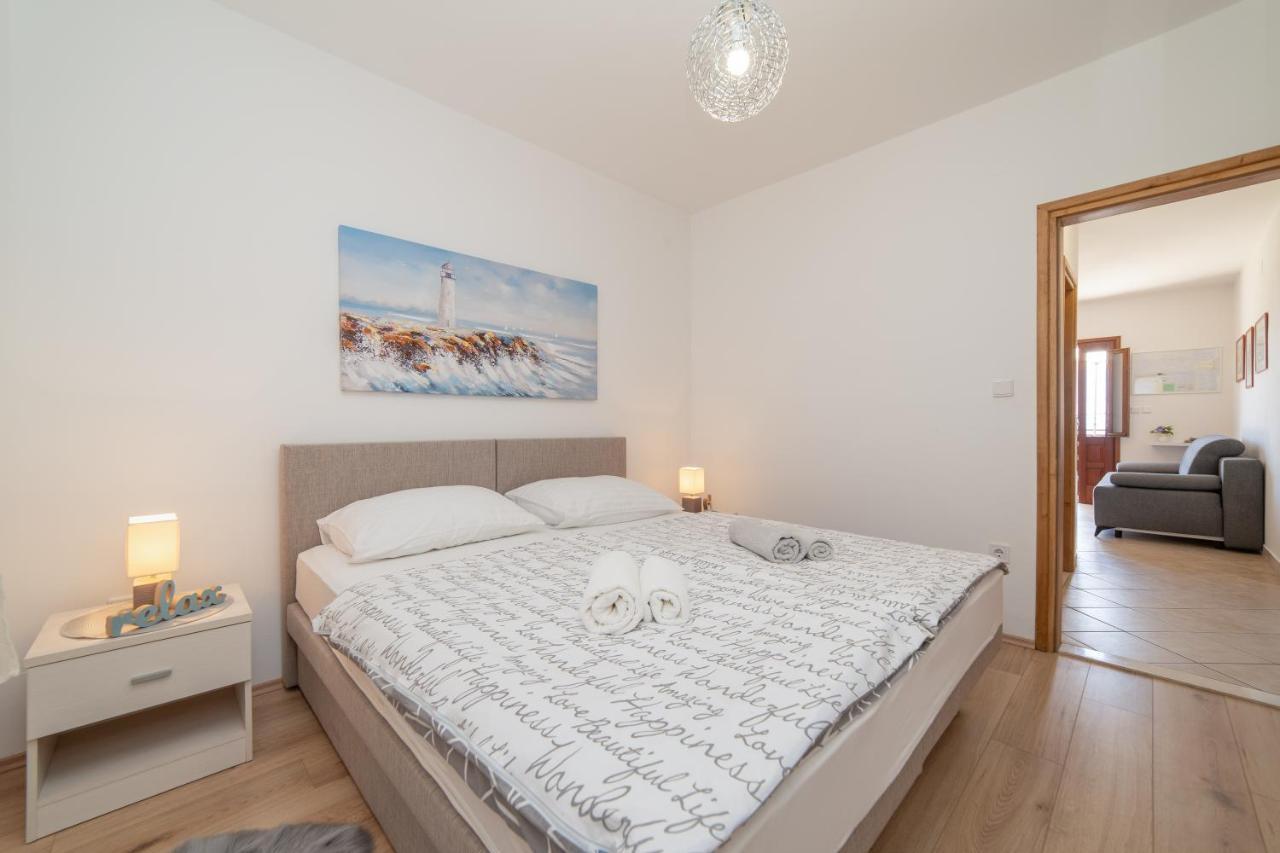 Apartments Divanovic دوبروفينك المظهر الخارجي الصورة